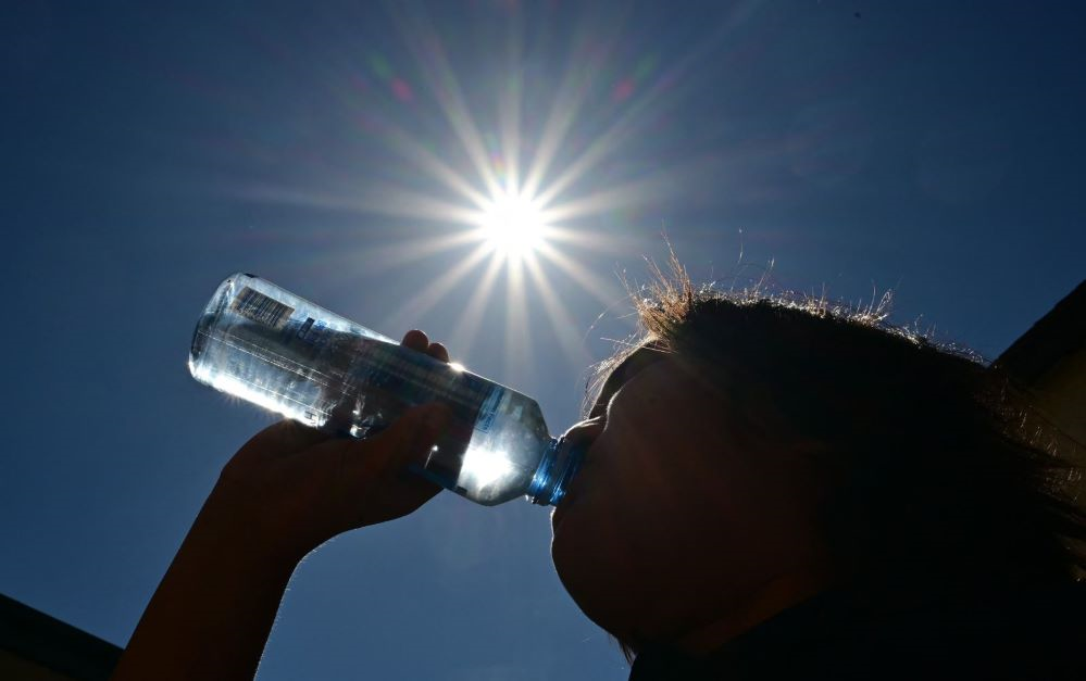 Khu vực Bắc Bộ, Trung Bộ có chỉ số tia cực tím ở mức nguy cơ gây hại rất cao